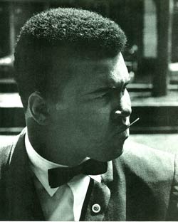 Ali-in-profile