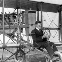 Lincoln Beachey, 1887-1915