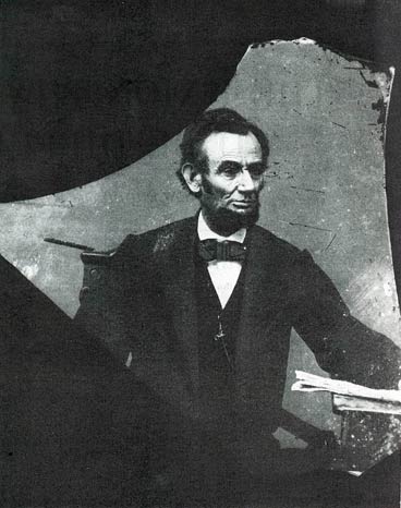 LincolnBrokenLarge