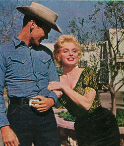 MarilynBusStopSmall
