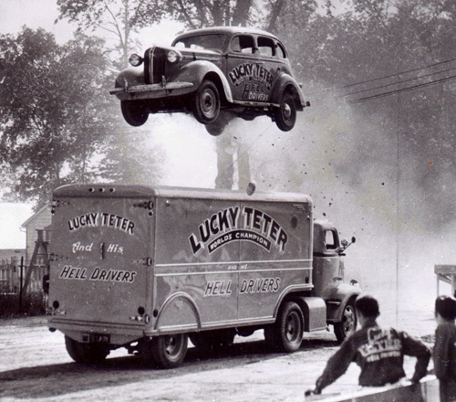 Daredevil Earl "Lucky" Teter at work