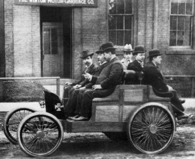 Alexander Winton and friends in a car