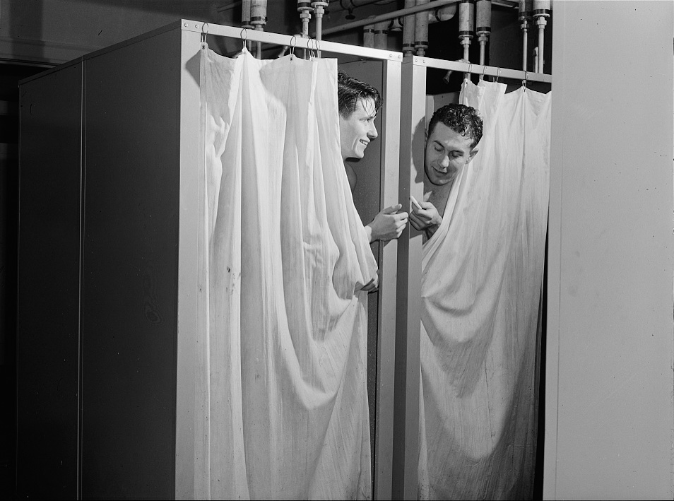 Without engaging a hotel room, traveling servicemen may take a shower, shave, and wash and iron clothes at the United Nations service center,