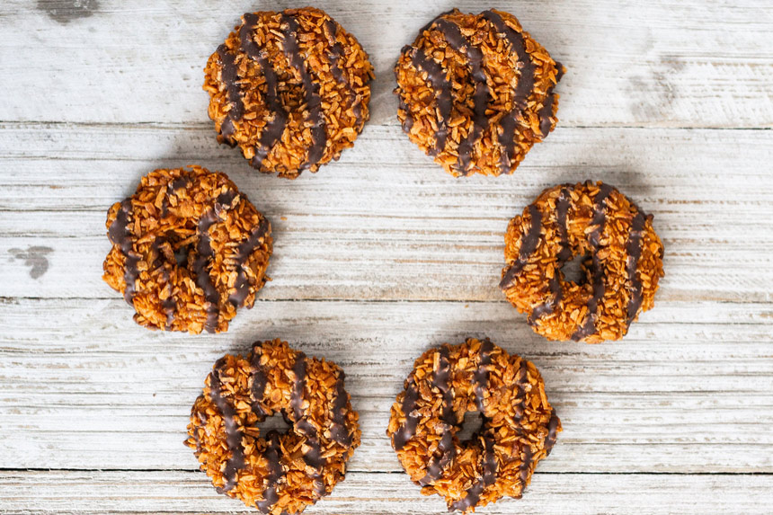 Samoa girl scout cookies aligned in a circular pattern on a table