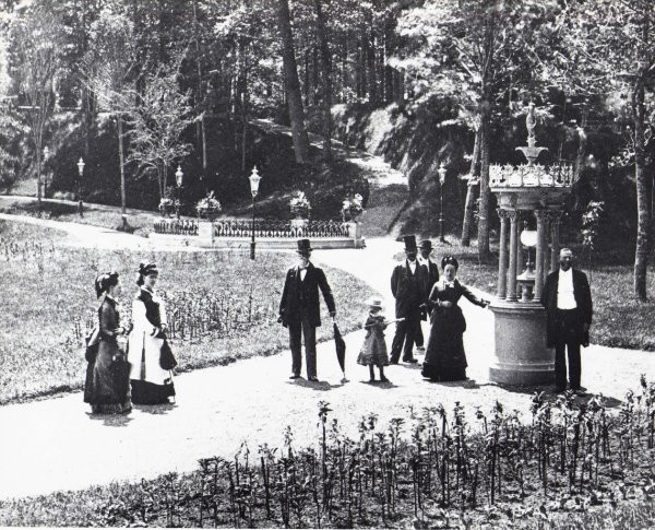 Families in Deer Park at Saratoga Springs, 1870