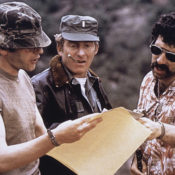 Elliott Gould and Donald Sutherland, On-Set of the Film, MASH, 1970 (Credit Image: c Glasshouse/Entertainment Pictures)