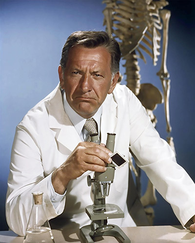 Photo of Jack Klugman as Quincy.