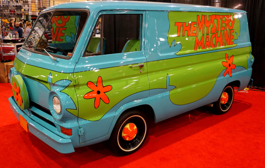 A real life model of the Scooby Doo Mystery Machine van