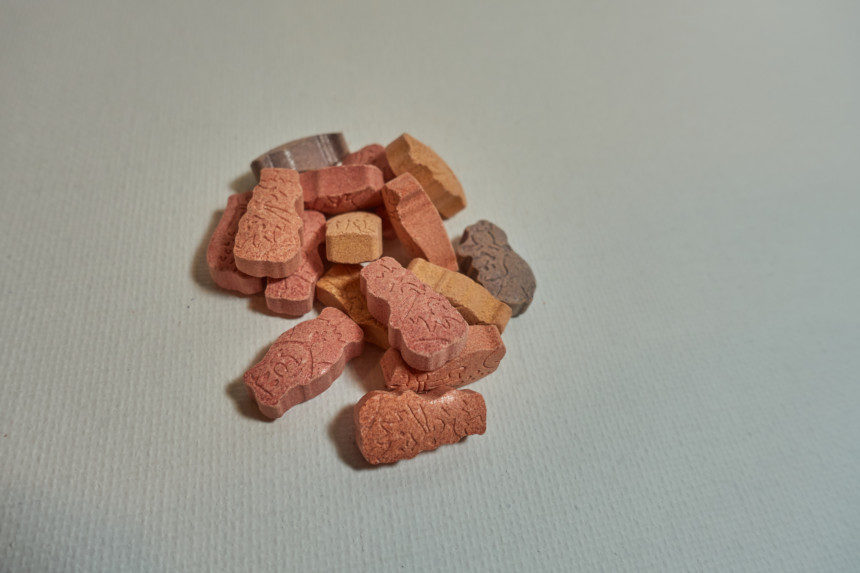 Pile of Flintstones tablets