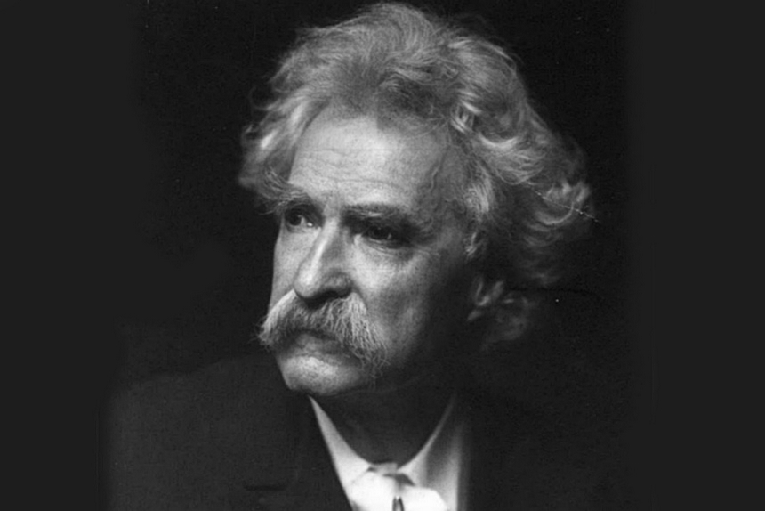 Photo of American author Mark Twain