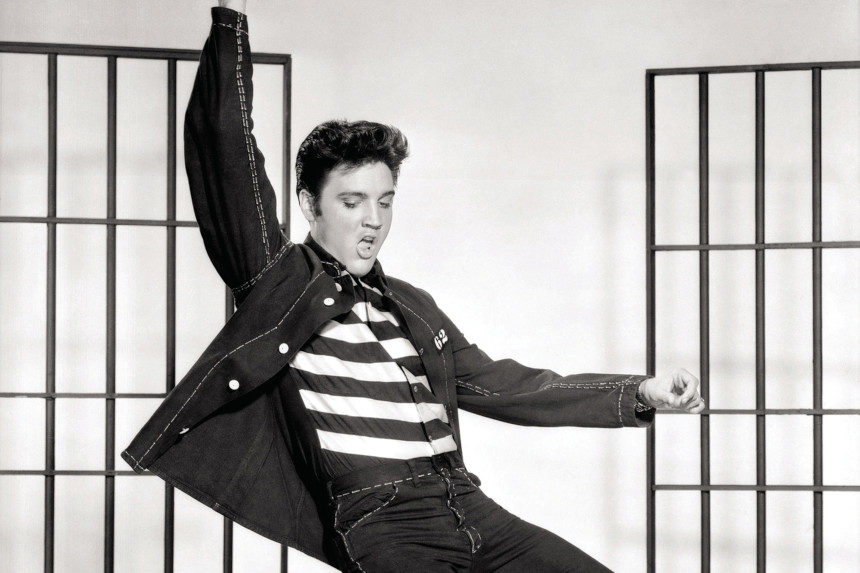 Elvis dancing