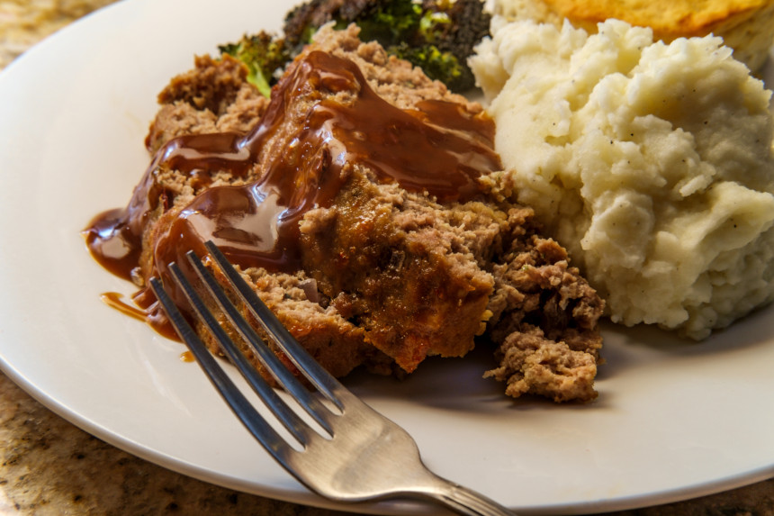 Meatloaf and mashed potatoes