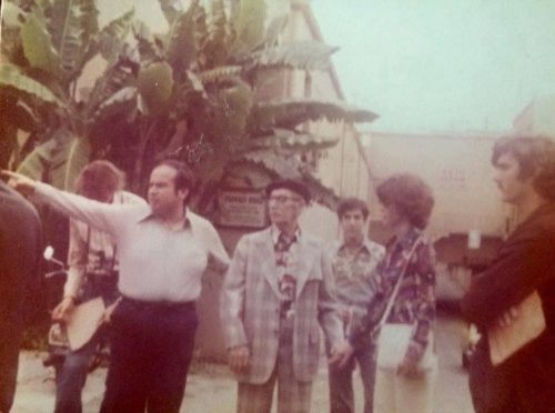 Frank Ferrante meeting Grouch Marx. Frank is the young man immediately to Marx’s right. (Photo courtesy of Frank Ferrante Prods., Inc.)