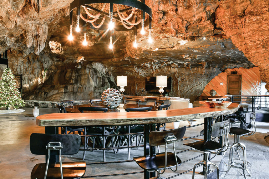 Diner in the Beckham Creek Cave Hotel