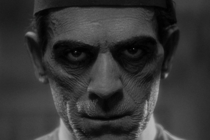 Boris Karloff in a scene from The Mummy