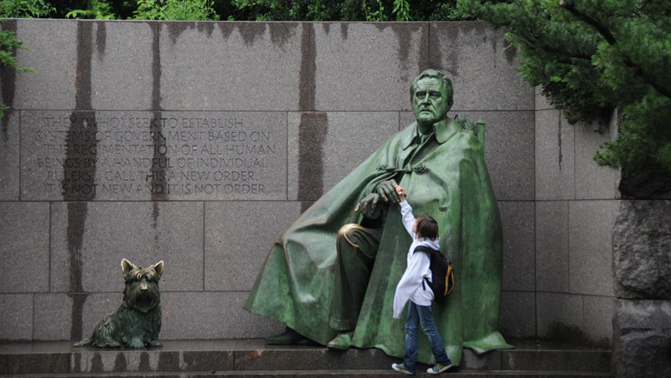 Statues of Franklin Delano Roosevelt and his dog, Fala, at the FDR Memorial in Washington D.C.