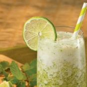 coconut water, pinapple, lime, and mint smoothie