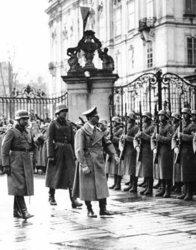 Hitler reviews troops in Prague