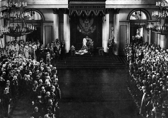 Czar Nicholas II attends the opening of the State Duma, 1906. (Bundesarchiv, Bild 183-H28740/CC-BY-SA)