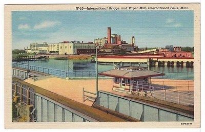 Vintage post card of International Falls.