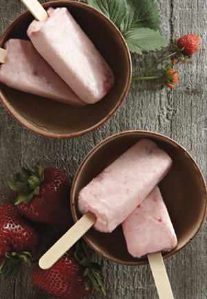 Strawberry Lassi Ice Pop