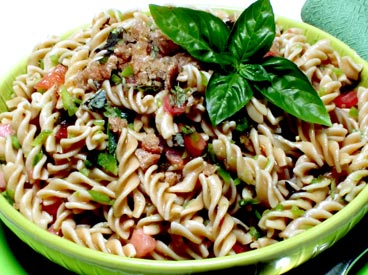 pasta salad with tomatoes