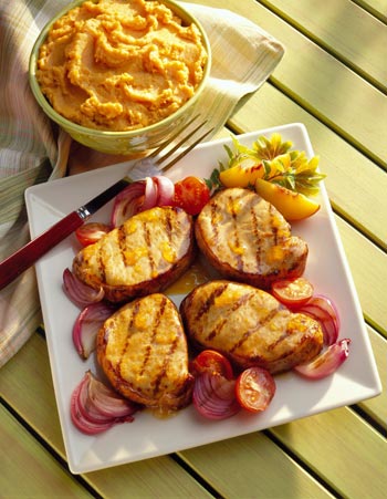 grilled pork chops with onions and tomatoes