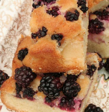 Black and Blue Berry Cake