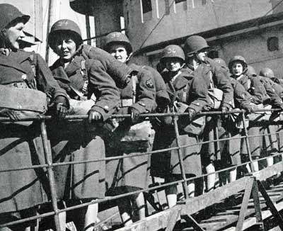 Women wearing military uniforms in World War II