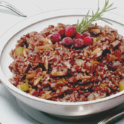 Red Rice Dressing with Dried Fruit
