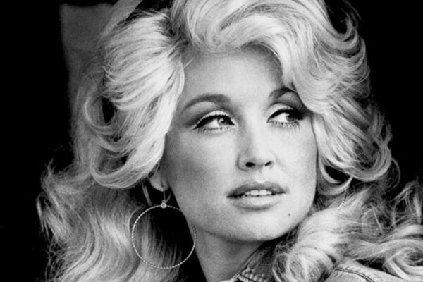 news-of-the-week-christmas-towns-dolly-parton-and-toaster-shaped